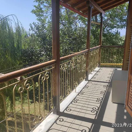 Fotini's Paradise Apartman *