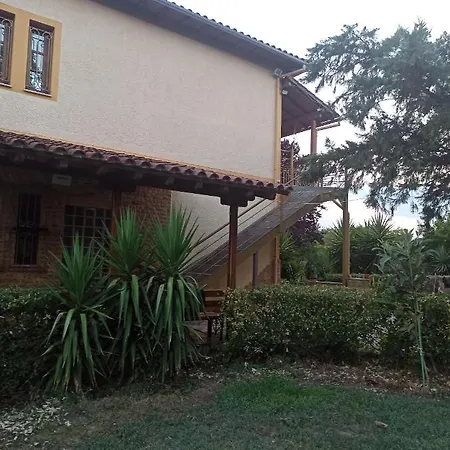 Fotini's Paradise Apartman *